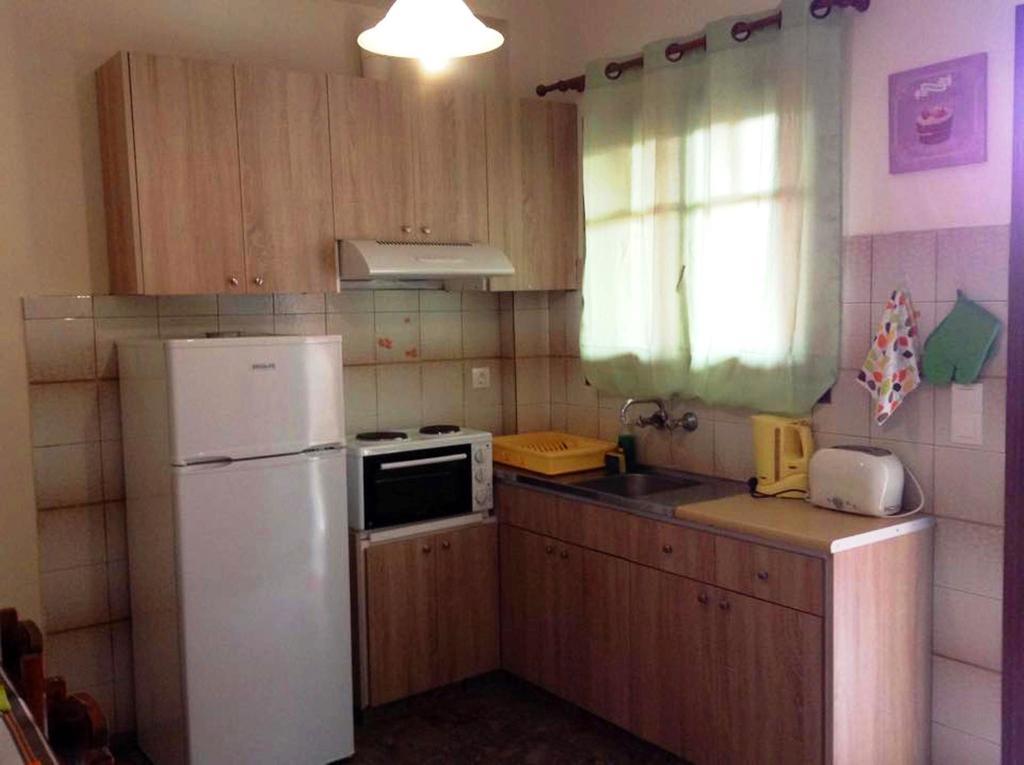 Peroulades  Varvara Studios & Apartments I المظهر الخارجي الصورة