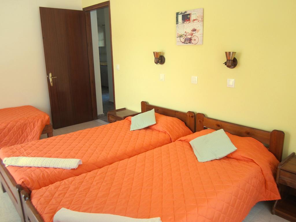 Peroulades  Varvara Studios & Apartments I المظهر الخارجي الصورة